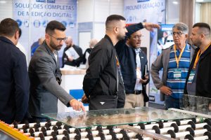 Tendências no Setor Vidreiro O Que Está Movimentando o Mercado em 2025
